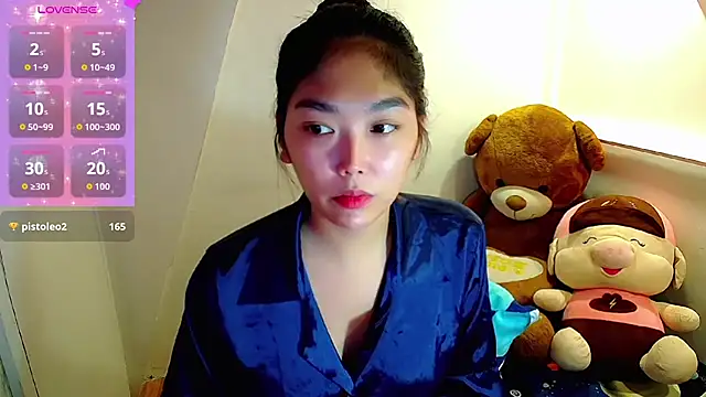 Snapshot of TR4NSCUTI3 chatting on October 19, 11:30 pm TR4NSCUTI3 online show from October 19, 11:30 pm