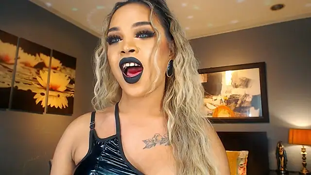 MarryQueen22 online show from March 14, 2:48 am