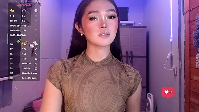 Itsme claire online show from October 19, 1:20 am