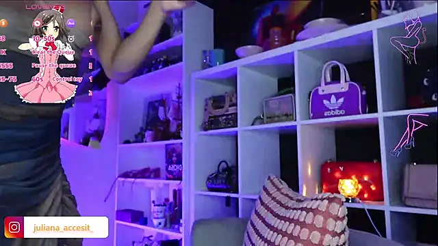 caroline cossei online show from February 20, 2:46 pm