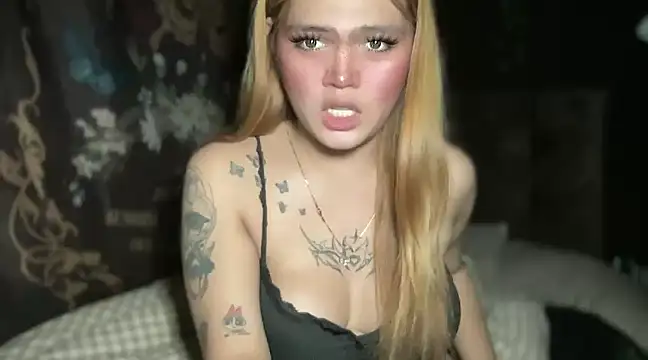 Claire Brooke online show from March 2, 10:02 pm