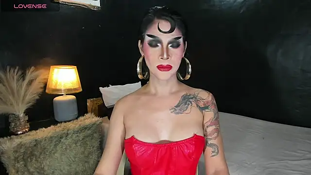 WorldClassMistressTS online show from June 2, 2:30 pm