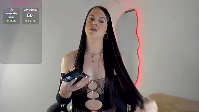 Naughtysofiaa online show from September 25, 1:45 am