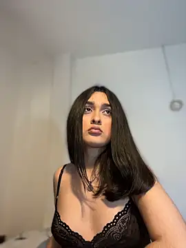 MiahWindsor online show from April 11, 8:56 pm