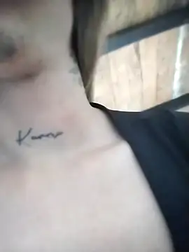 Snapshot of CharlotteBigCock chatting on October 23, 4:44 pm CharlotteBigCock online show from October 23, 4:44 pm