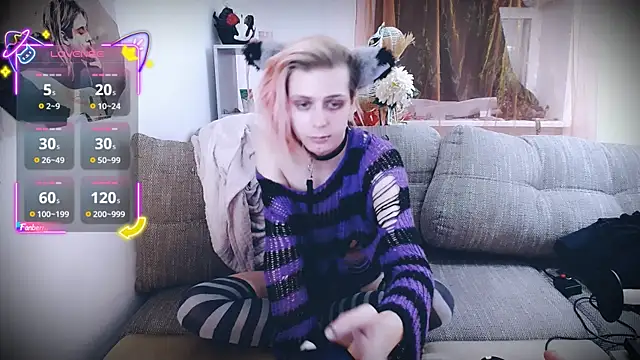 Littlepinkcat online show from November 14, 8:50 pm