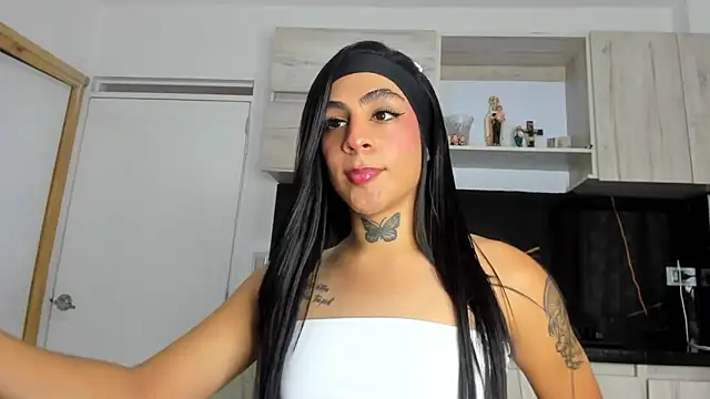 SEXY DANNA17 online show from February 26, 8:25 pm