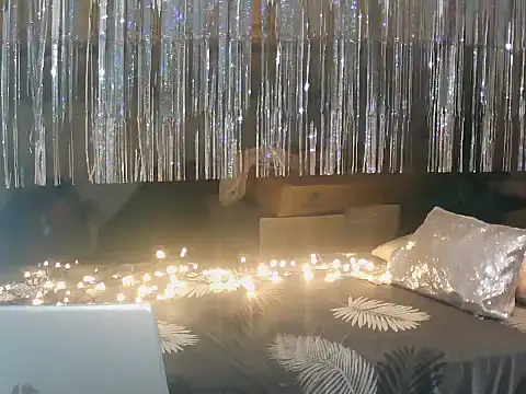 Snapshot of xxxlecram chatting on September 16, 5:17 pm xxxlecram online show from September 16, 5:17 pm