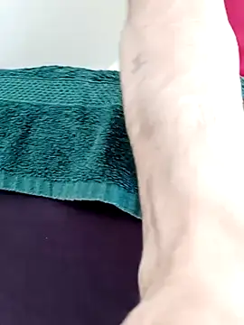 JOHANNA9MOI02 online show from April 8, 1:34 pm